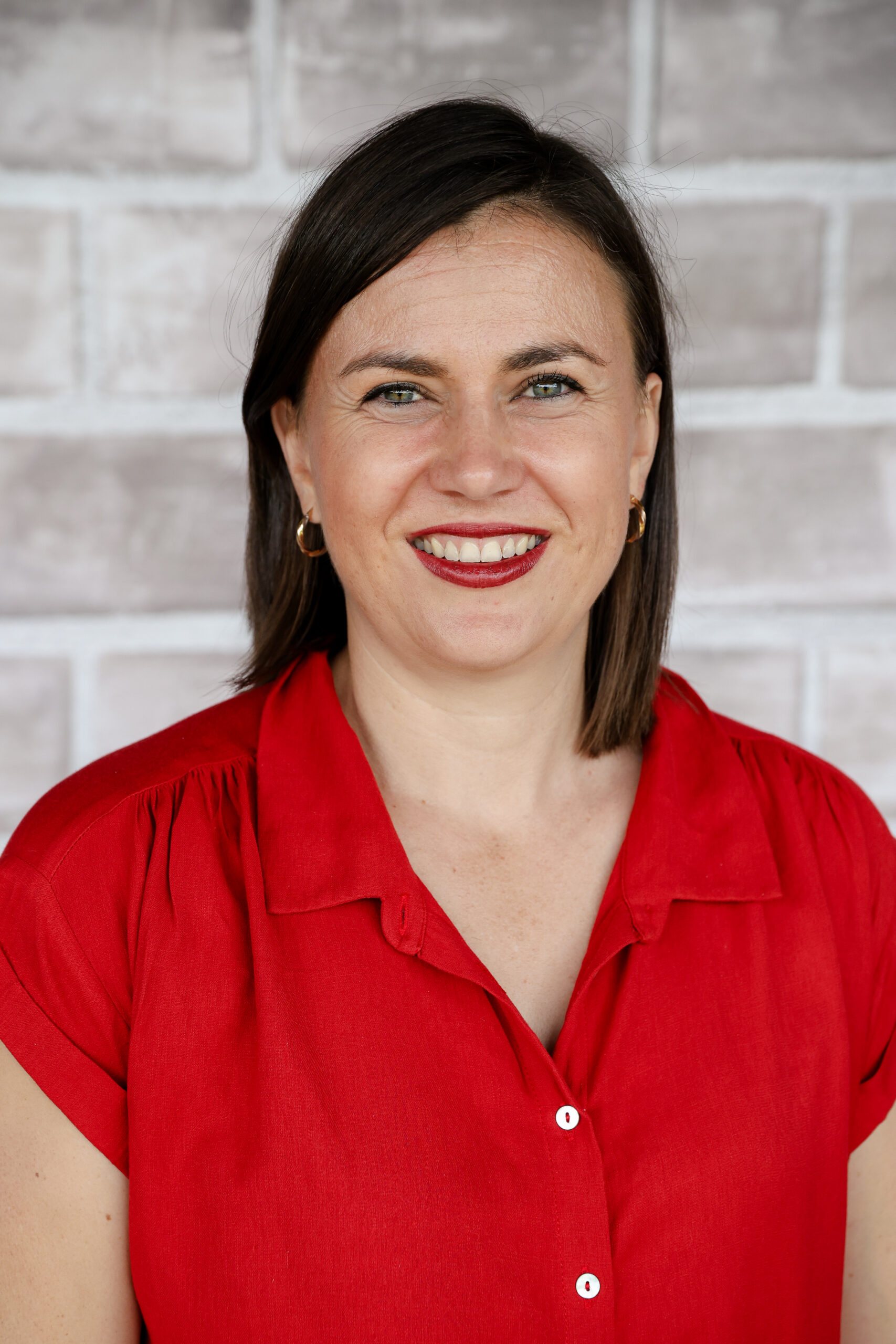 Me. Marlize Visser